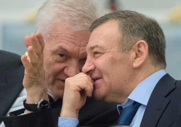 Госдума приняла "закон Тимченко", освобождающий часть миллиардеров от налогов